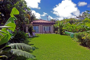 Гостиница Tsundara Beach Retreat  Исигаки